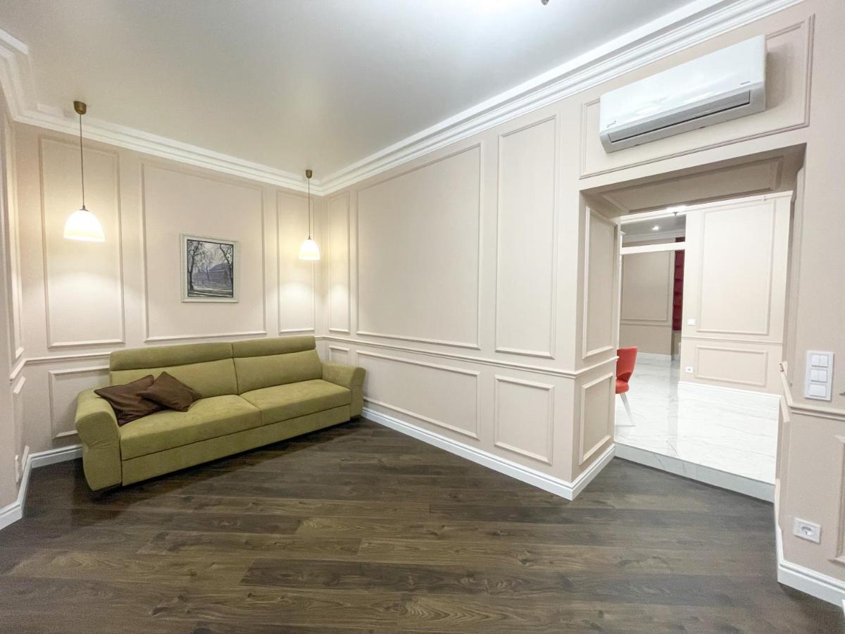 Apartment 39 Svobody Avenue إلفيف المظهر الخارجي الصورة