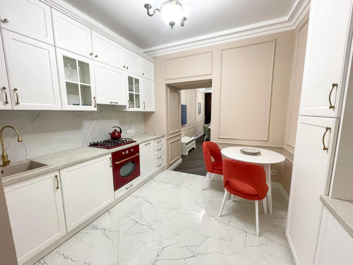 Apartment 39 Svobody Avenue إلفيف المظهر الخارجي الصورة