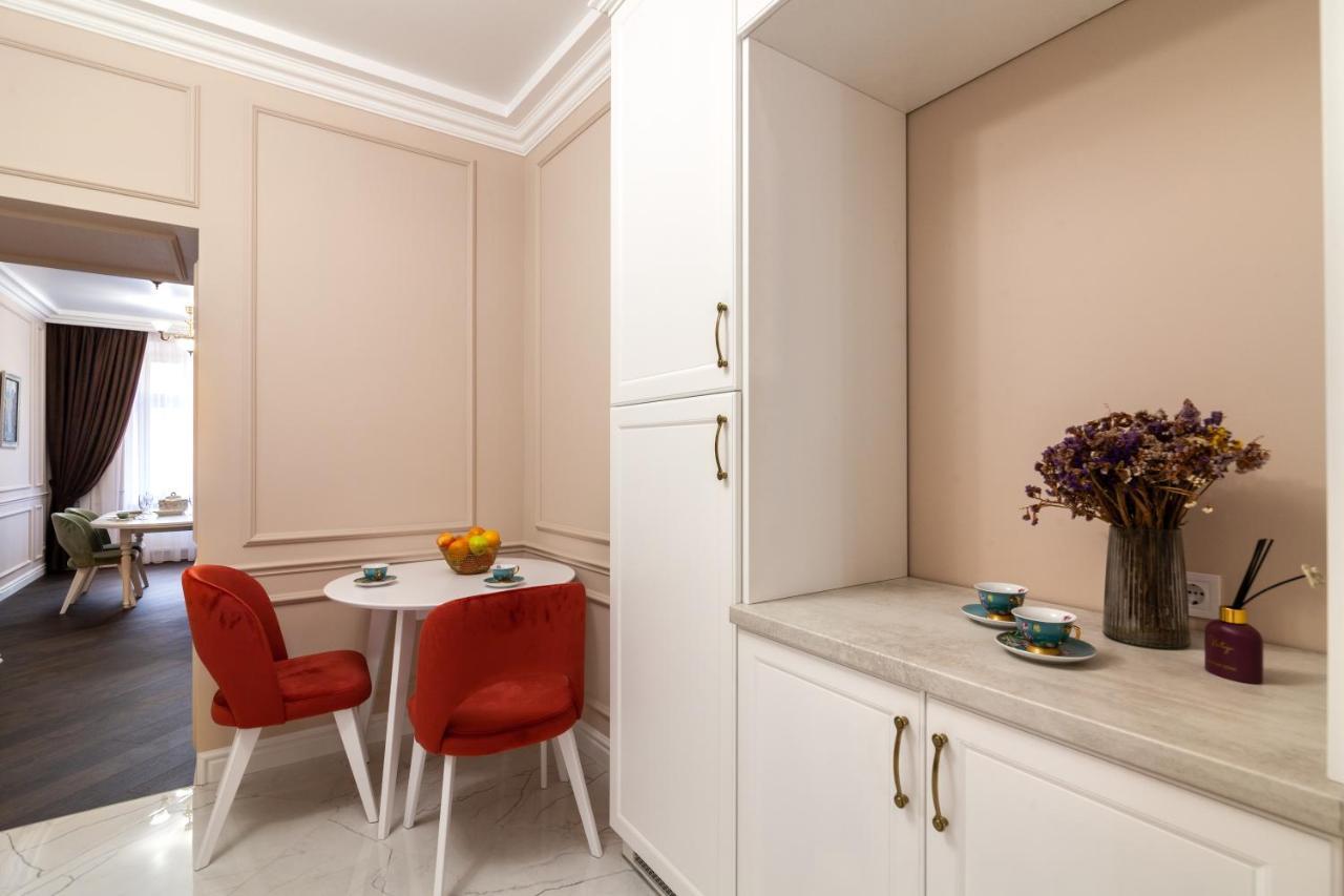 Apartment 39 Svobody Avenue إلفيف المظهر الخارجي الصورة