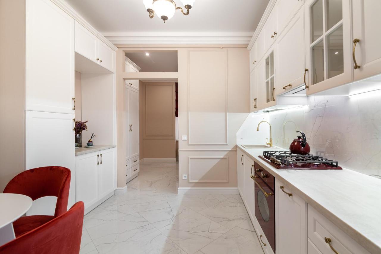 Apartment 39 Svobody Avenue إلفيف المظهر الخارجي الصورة